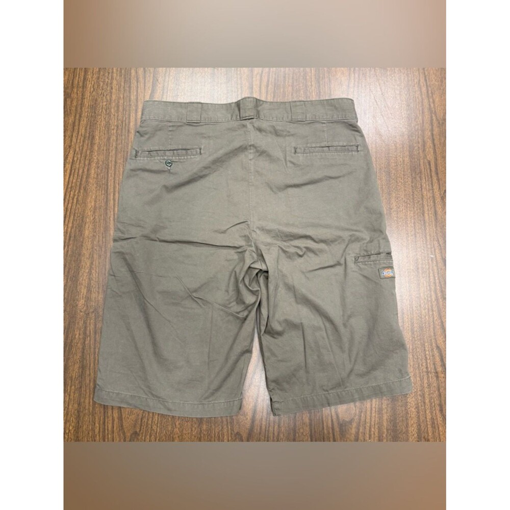 Dickies Olive Green Workwear Chino Shorts Size 36 - Picture 9 of 10